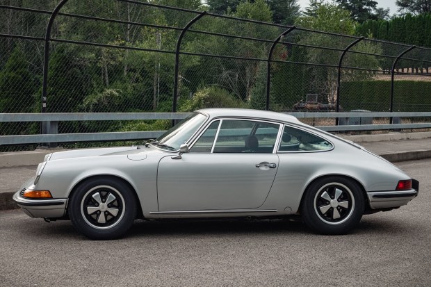 Silver Lining: When a 911T Becomes a Gift to the Future — photo 1